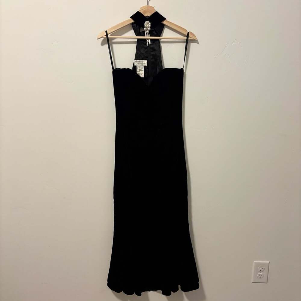 Vintage Gunne Sax Velvet Dress Size 9/10 Black Halter Pearl Accent